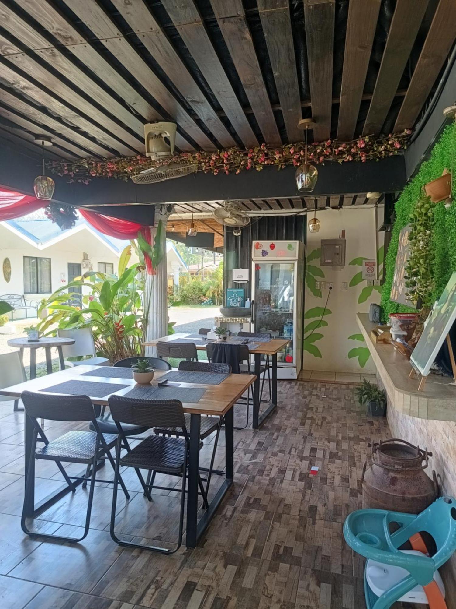 Hospedaje La Galerie Ciudad Cortés 外观 照片