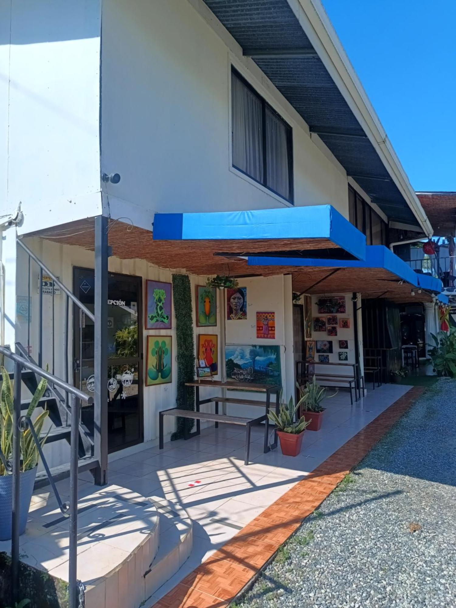 Hospedaje La Galerie Ciudad Cortés 外观 照片