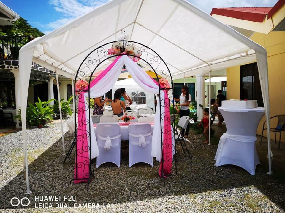 Hospedaje La Galerie Ciudad Cortés 外观 照片